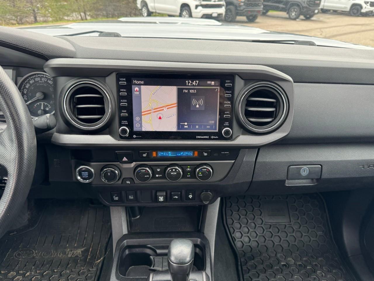 2020 Toyota Tacoma Tonneau Cover   Keyless Entry   Heated Seats Photo