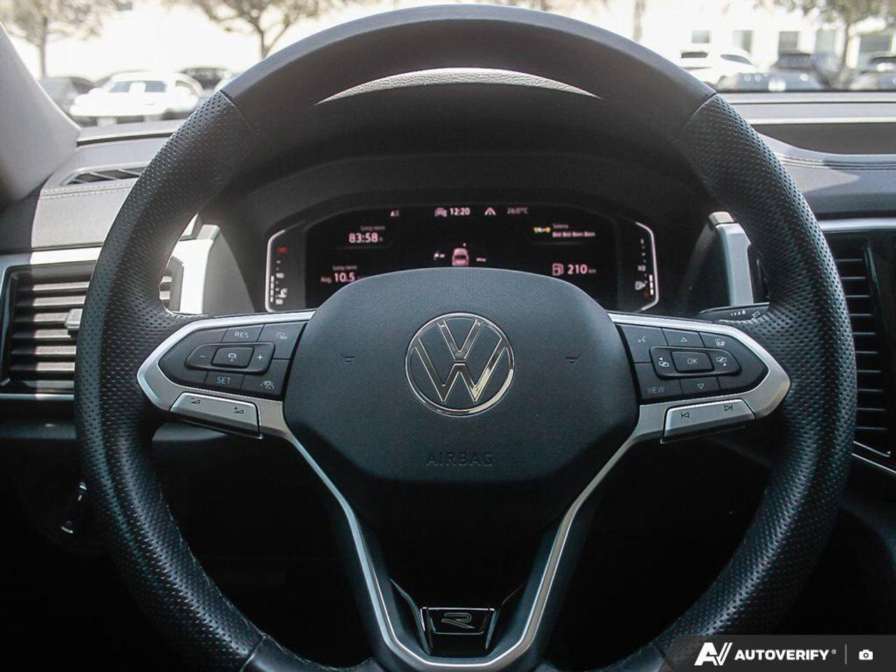 2023 Volkswagen Atlas  Photo