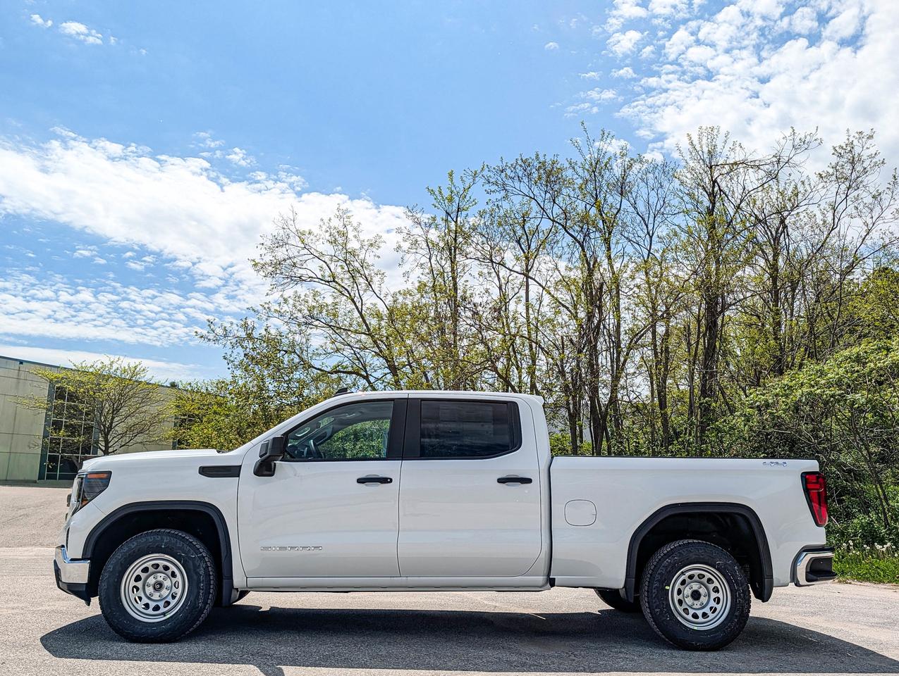 2026 GMC Sierra 1500 PRO Photo
