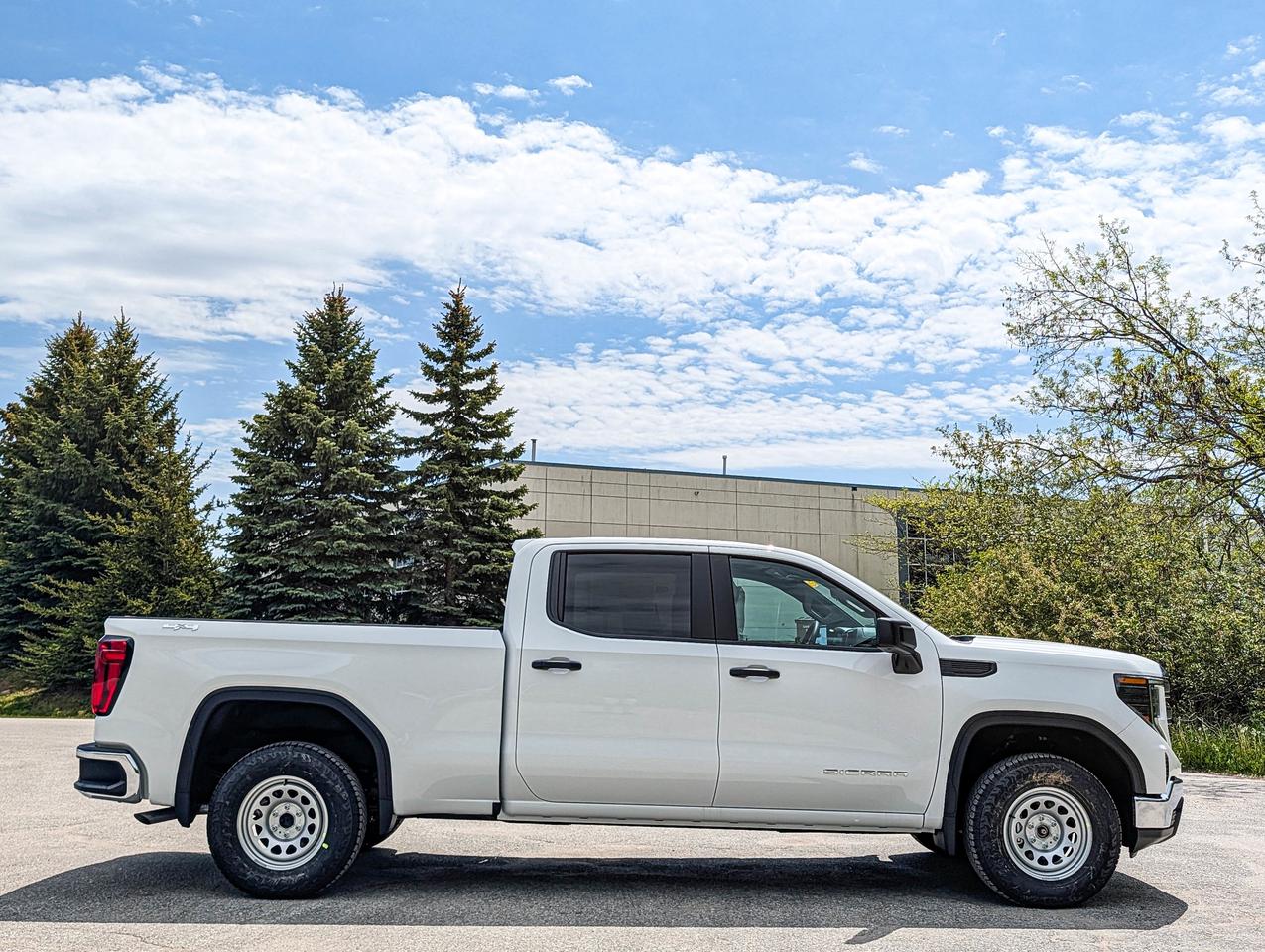 2026 GMC Sierra 1500 PRO Photo