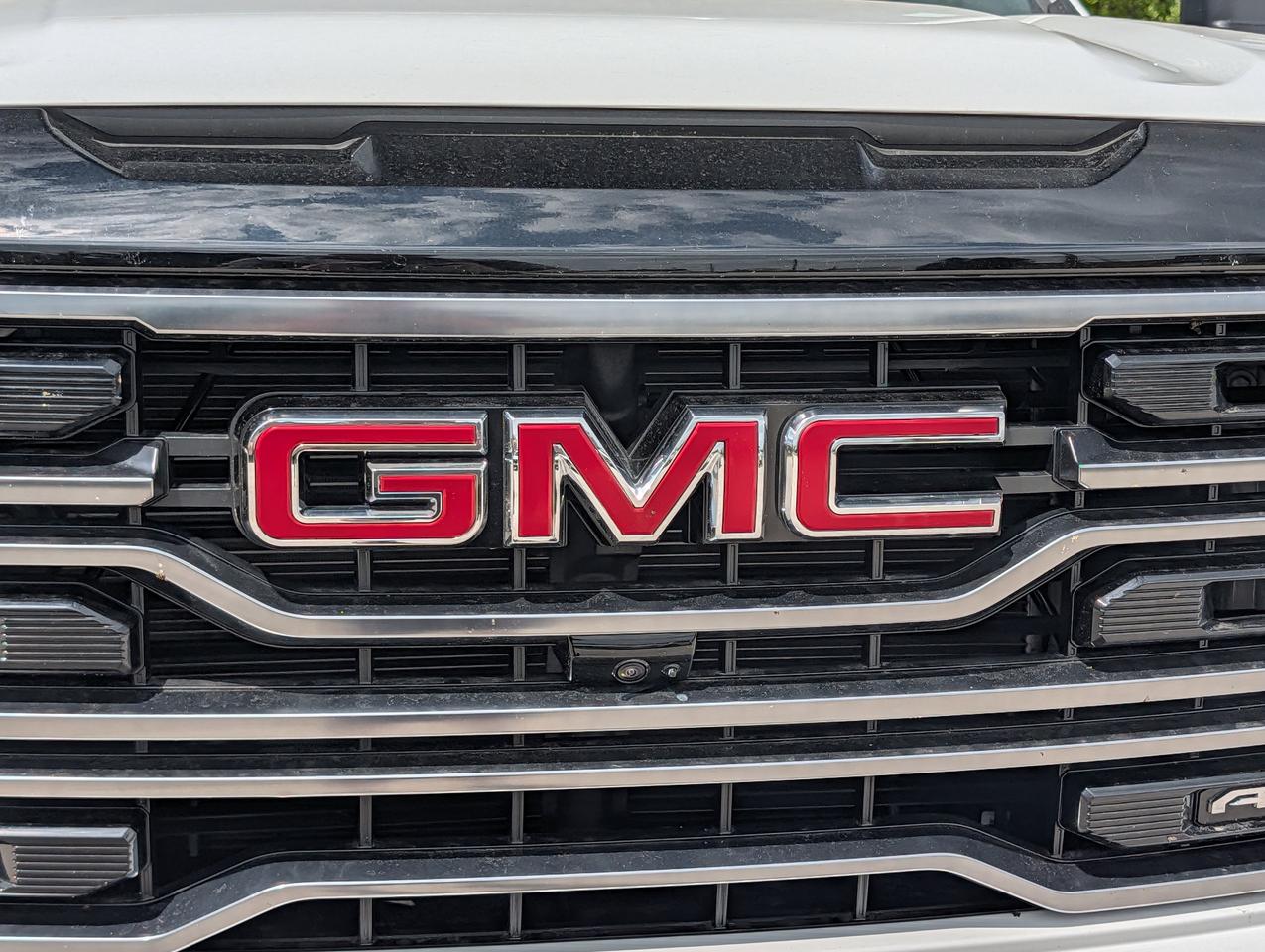 2026 GMC Sierra 1500 AT4 Photo