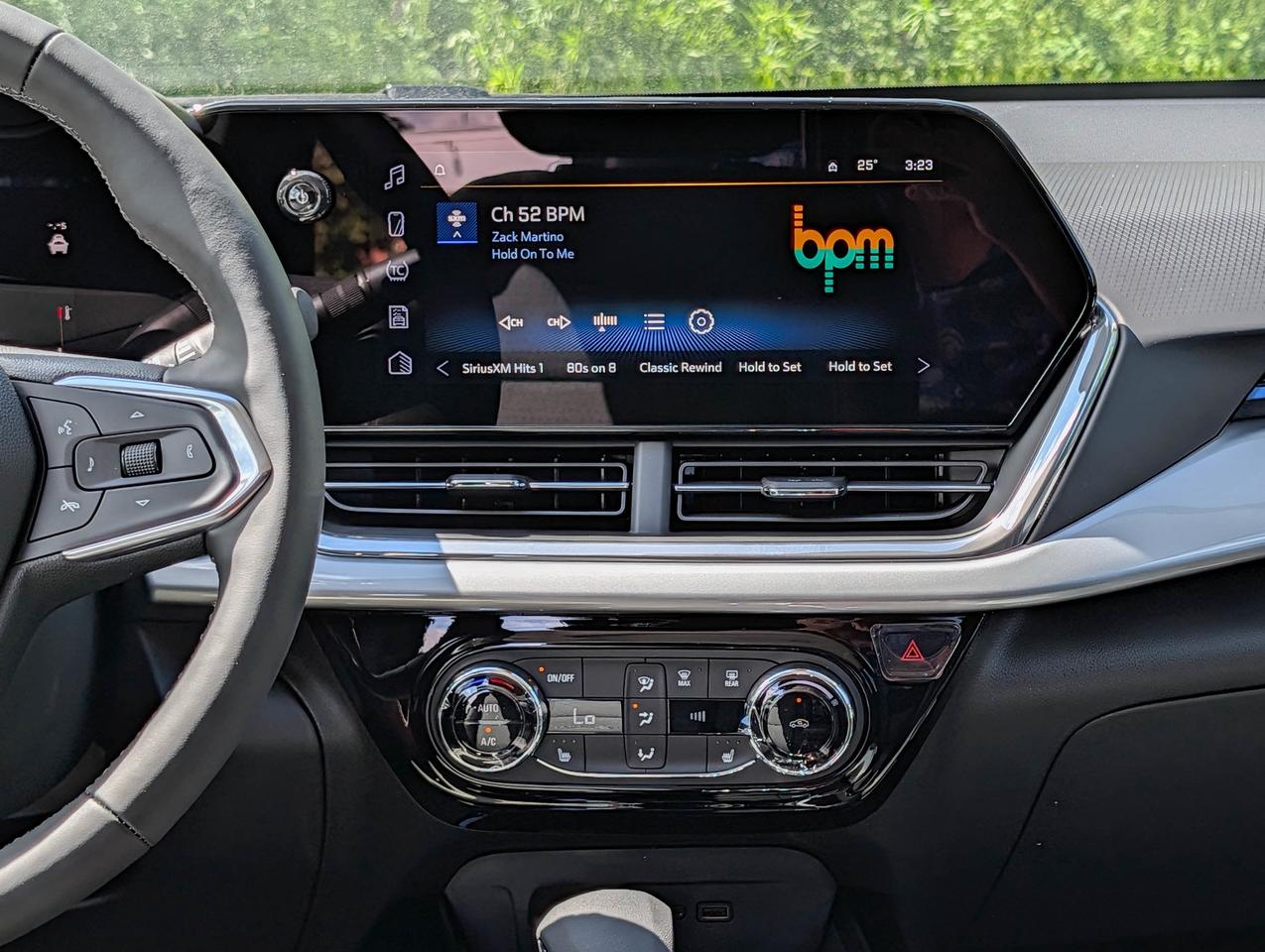 2026 Chevrolet Trax LT Photo