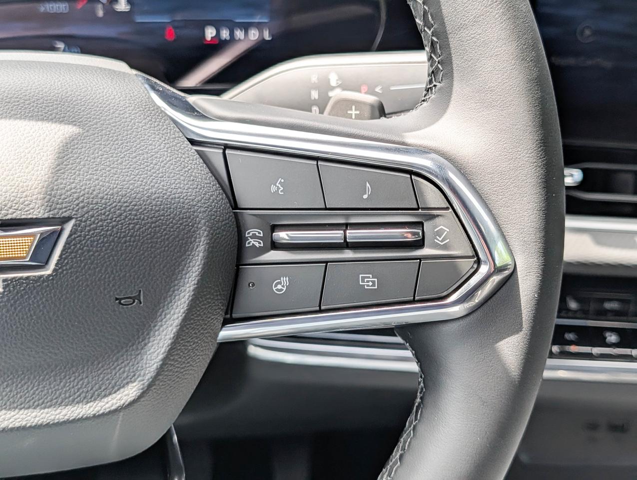 2026 Chevrolet Equinox FWD LT Photo