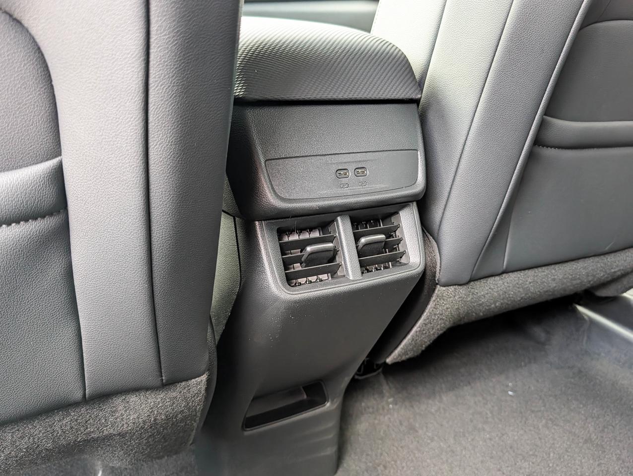 2026 Chevrolet Equinox FWD LT Photo