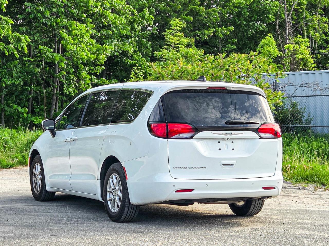 2022 Chrysler Grand Caravan SXT Photo