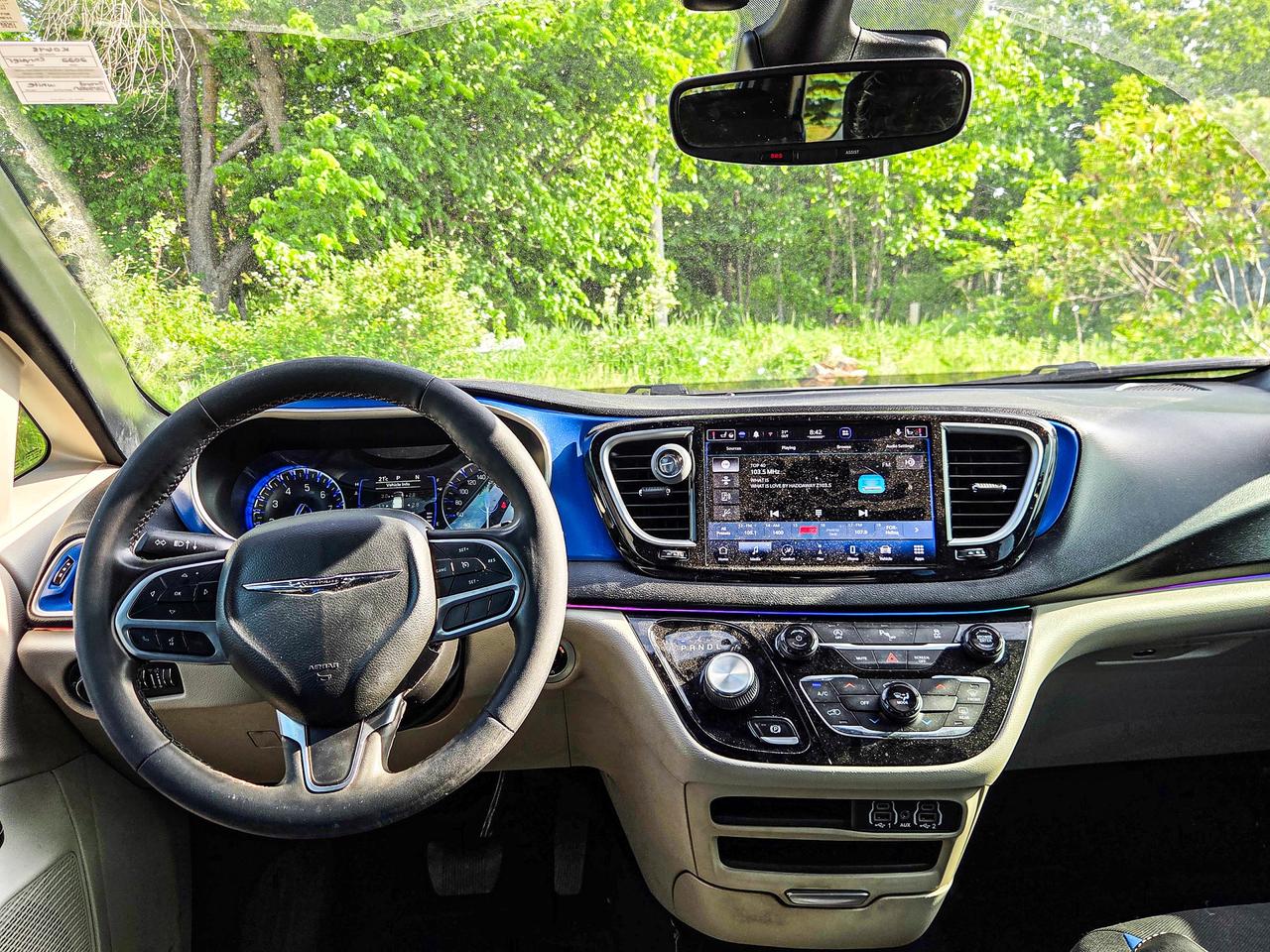 2022 Chrysler Grand Caravan SXT Photo