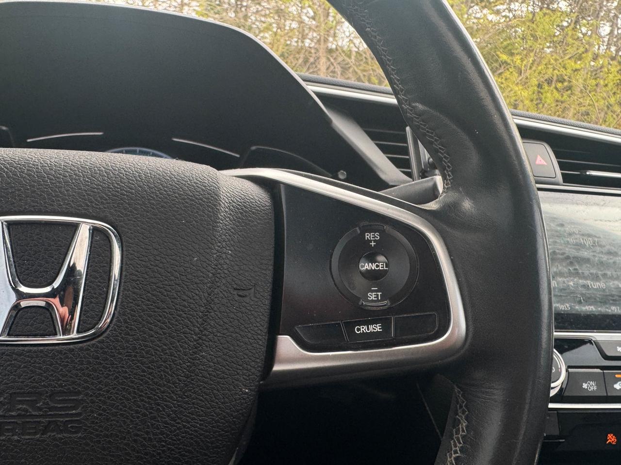 2017 Honda Civic Coupe EX-T Photo