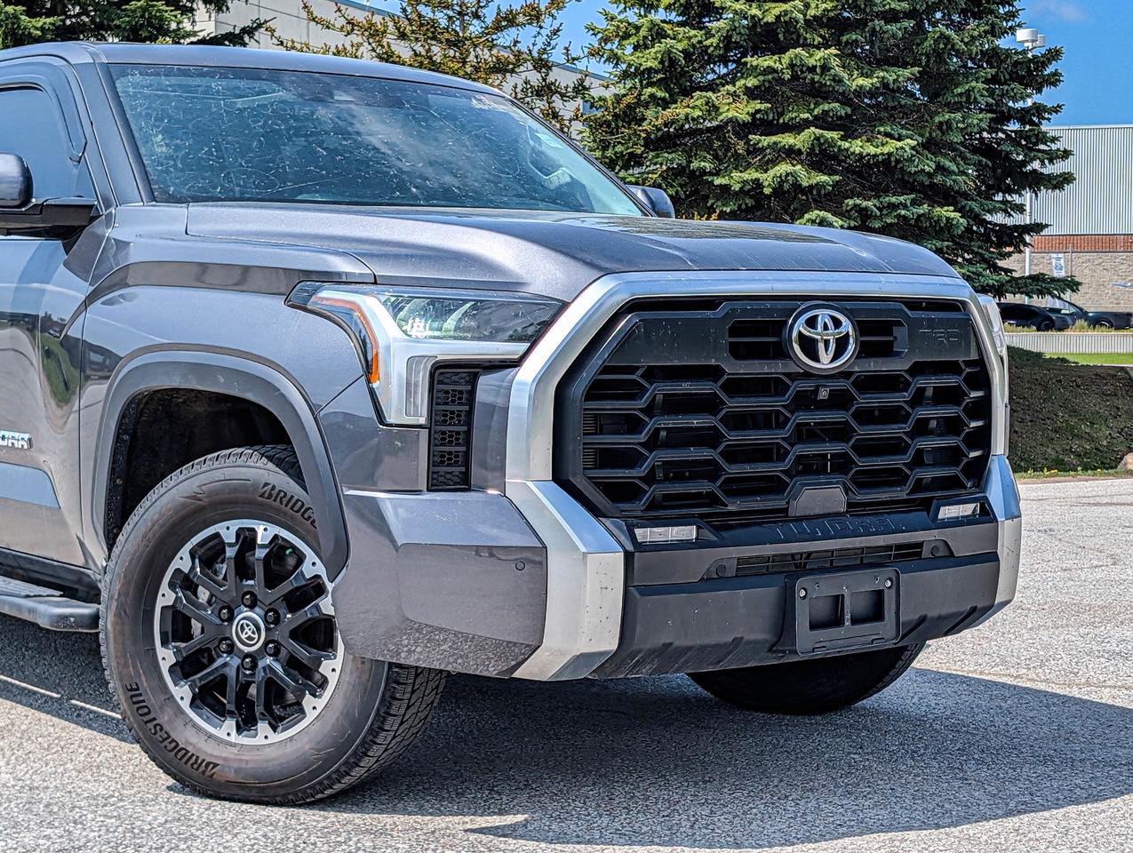 2024 Toyota Tundra Limited  Photo
