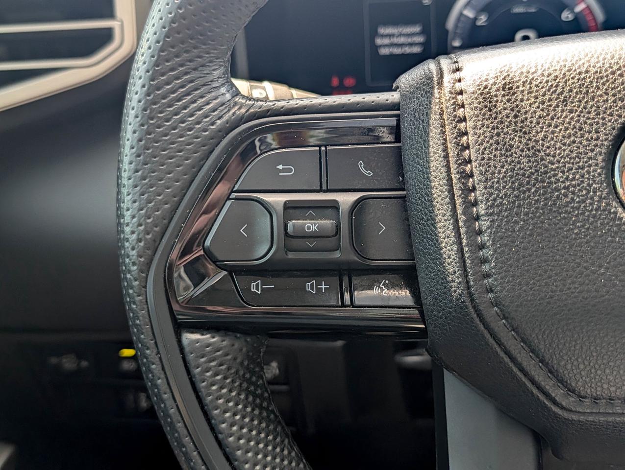 2024 Toyota Tundra Limited  Photo