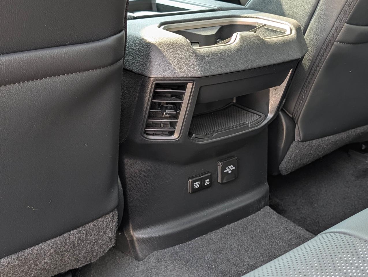 2024 Toyota Tundra Limited  Photo