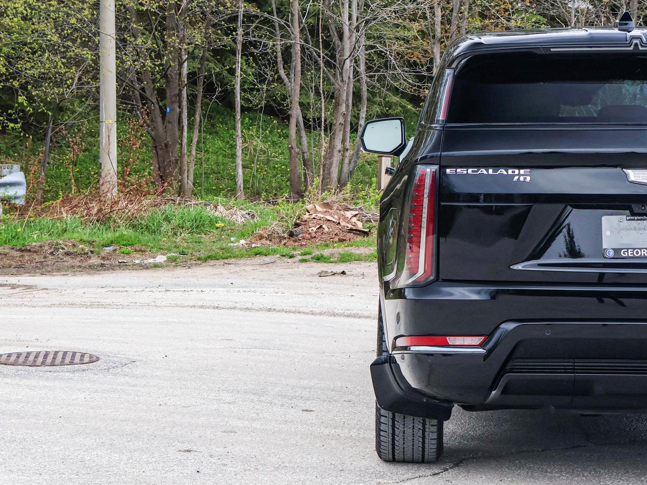 2025 Cadillac Escalade IQ Sport 2 Photo