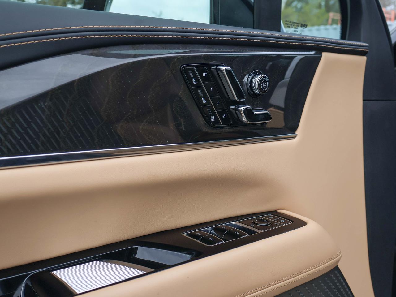 2025 Cadillac Escalade IQ Sport 2 Photo