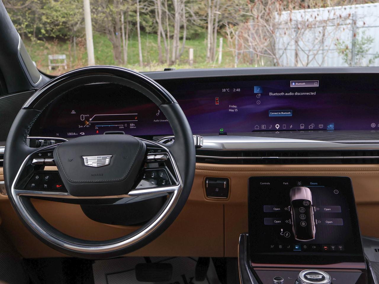 2025 Cadillac Escalade IQ Sport 2 Photo