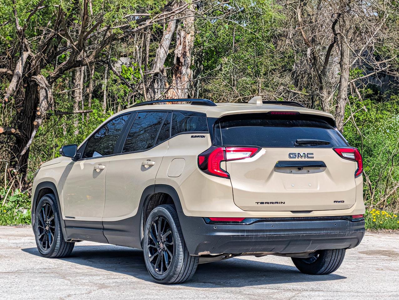 2023 GMC Terrain SLE Photo