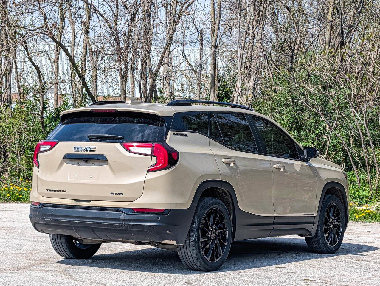2023 GMC Terrain SLE Photo