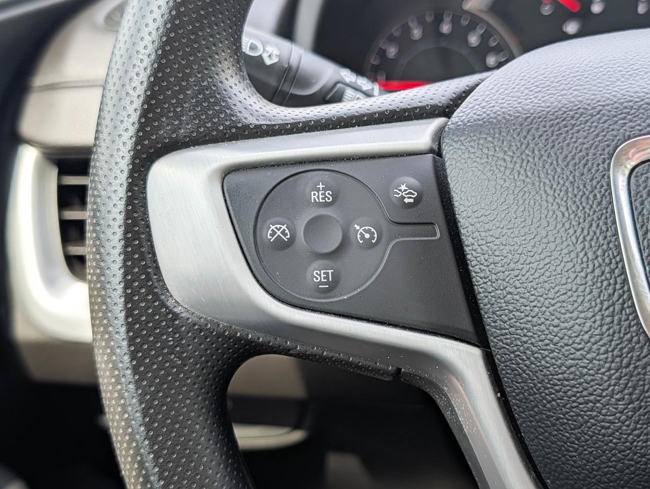 2023 GMC Terrain SLE Photo