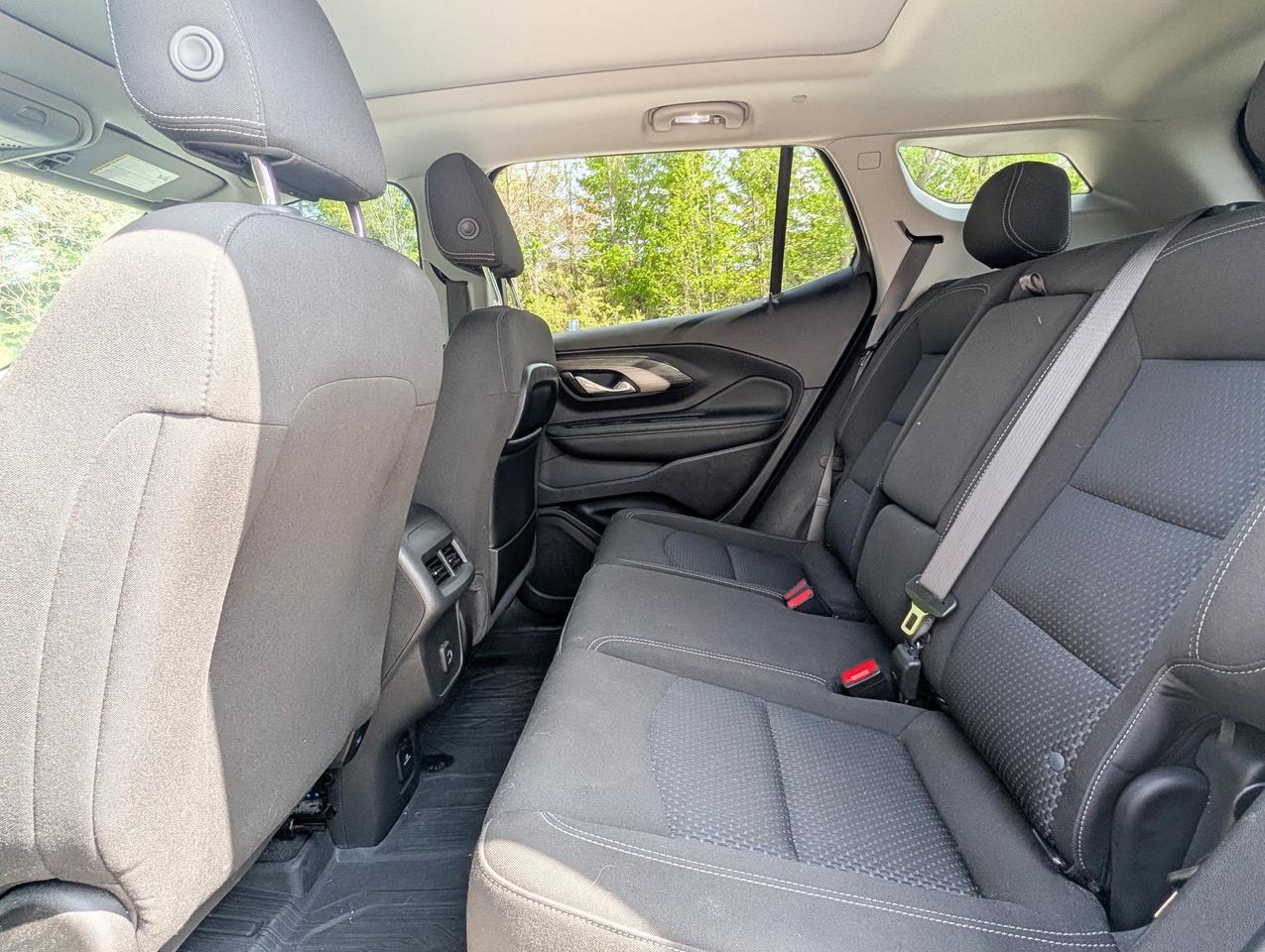 2023 GMC Terrain SLE Photo