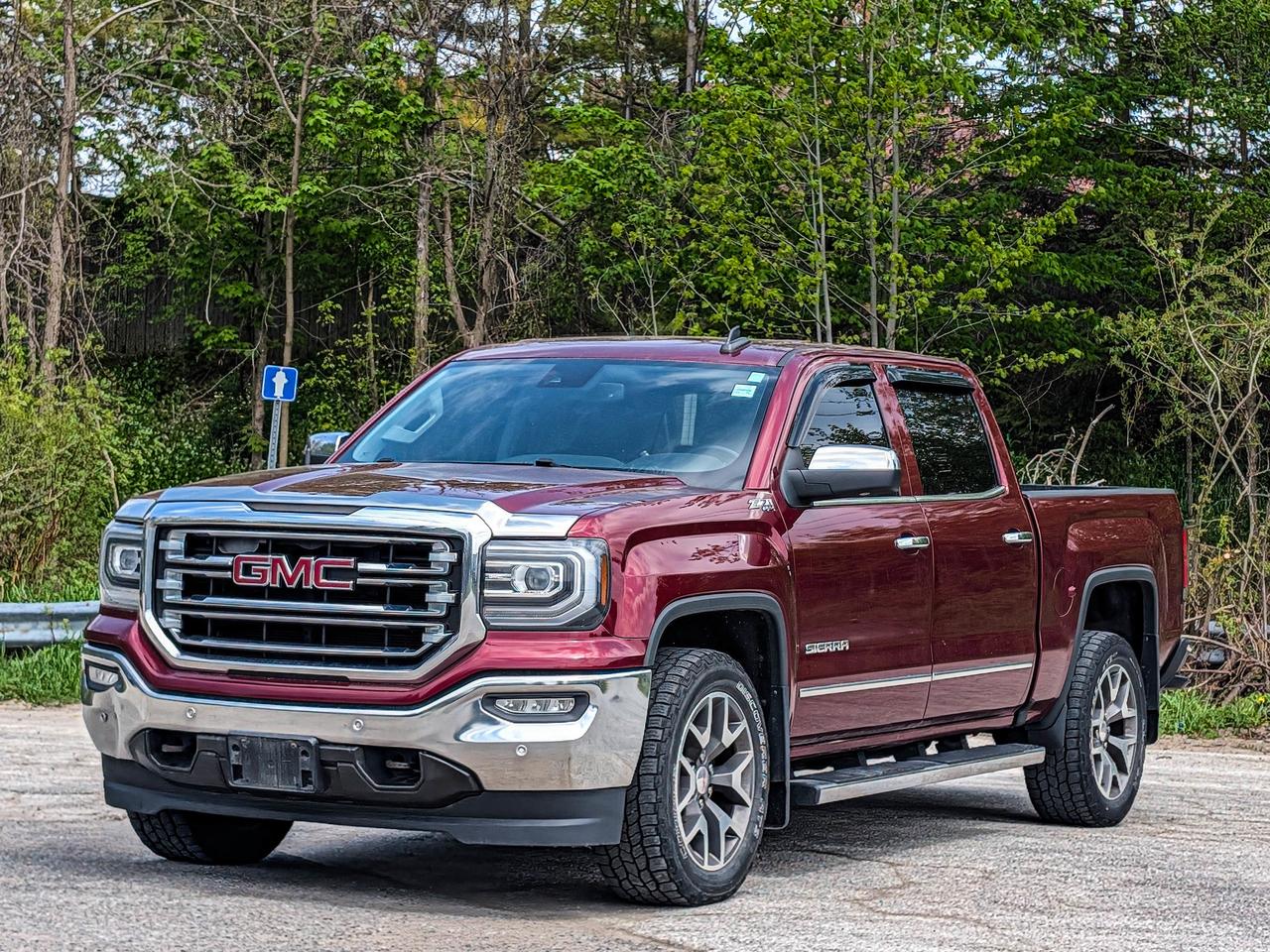 2017 GMC Sierra 1500 SLT Photo
