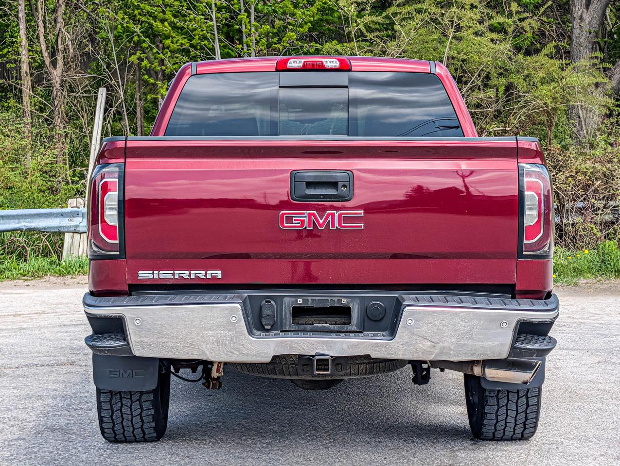 2017 GMC Sierra 1500 SLT Photo