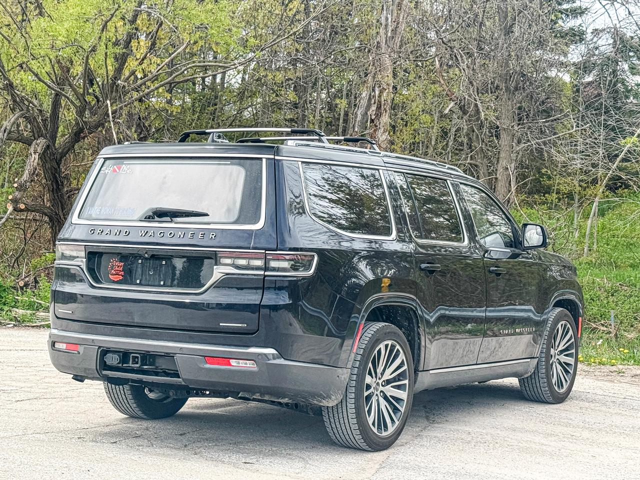 2022 Jeep Grand Wagoneer Series III Photo