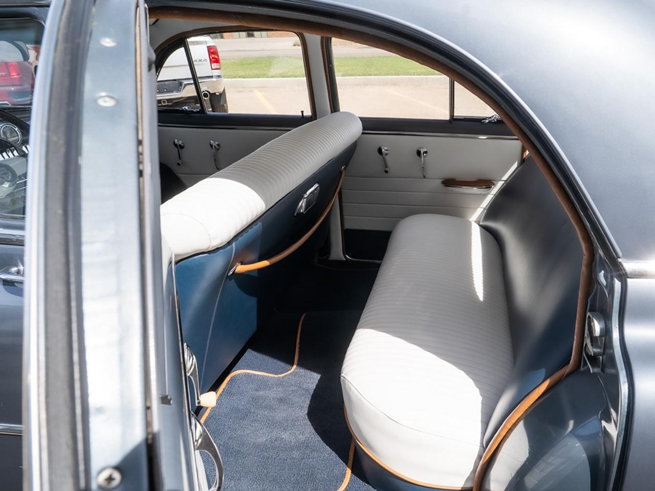1952 Chevrolet Deluxe Cab Deluxe Sedan Power Glide Photo18