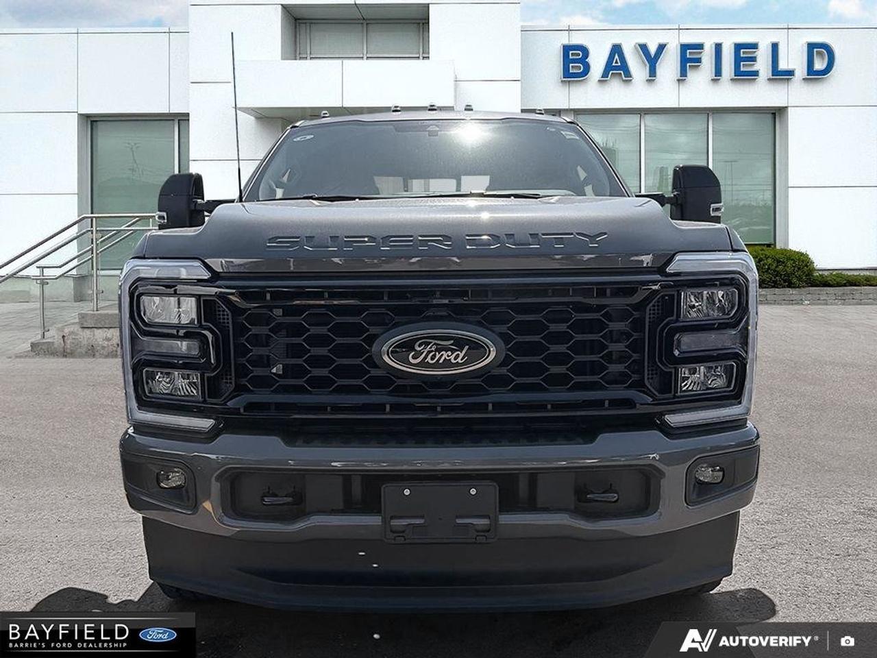 2026 Ford F-250 LARIAT Photo
