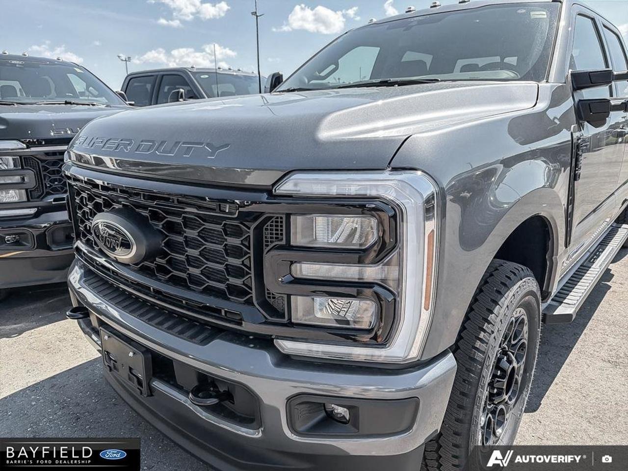 2026 Ford F-250 LARIAT Photo