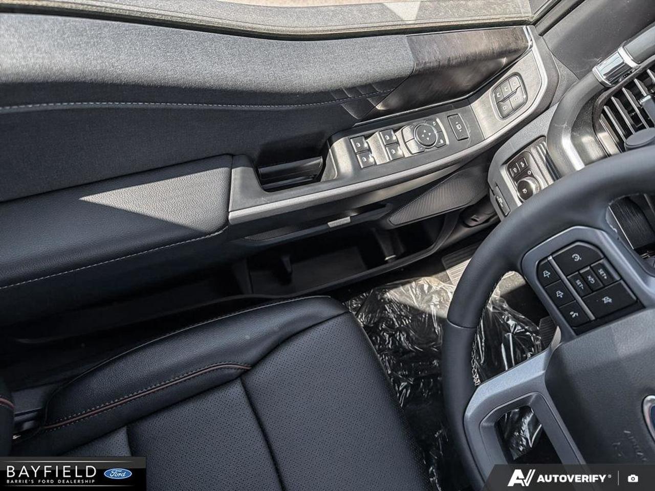 2026 Ford F-250 LARIAT Photo