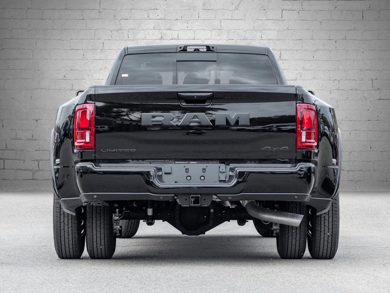 2026 RAM 3500 Limited Photo