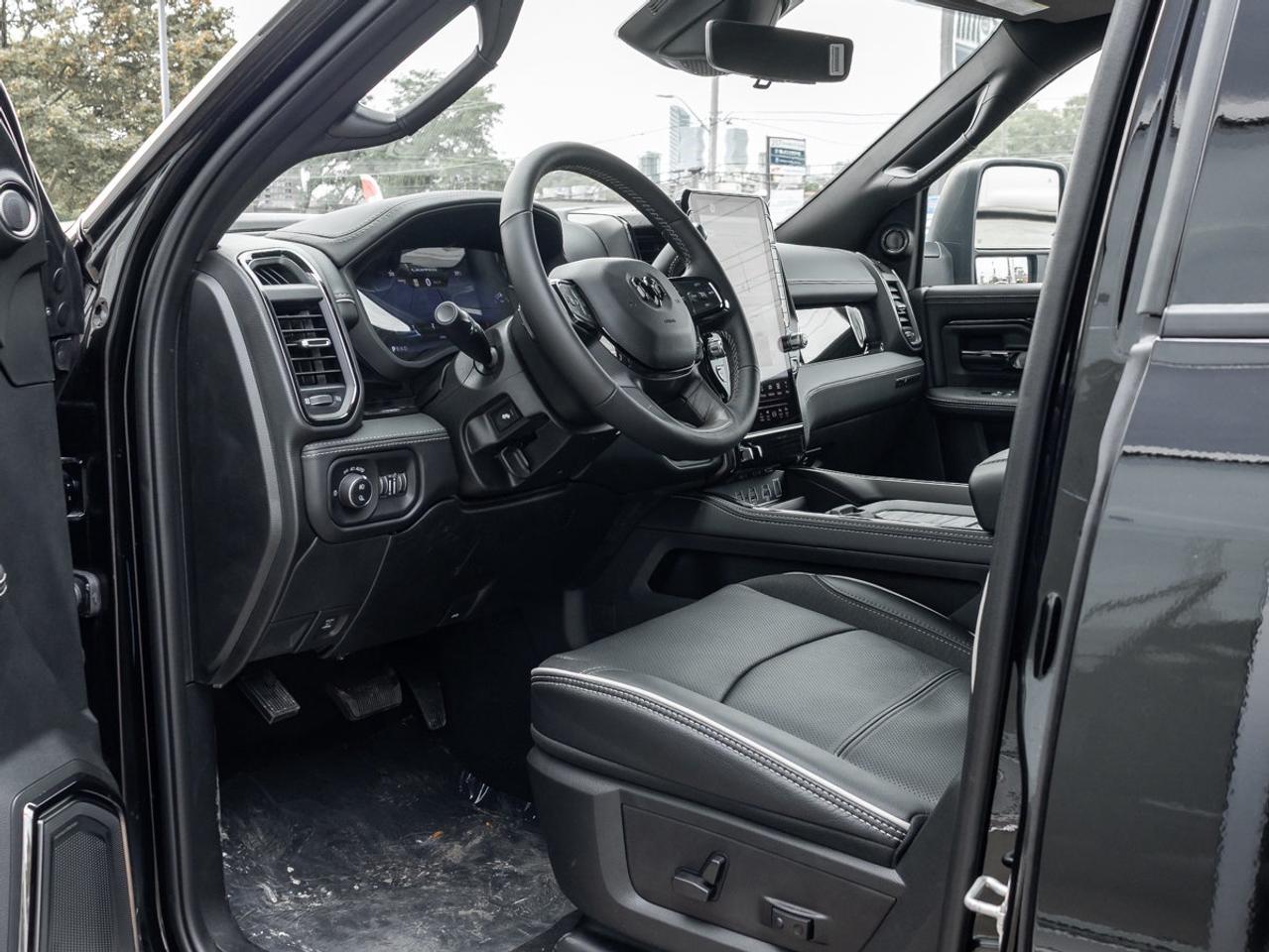 2026 RAM 3500 Limited Photo
