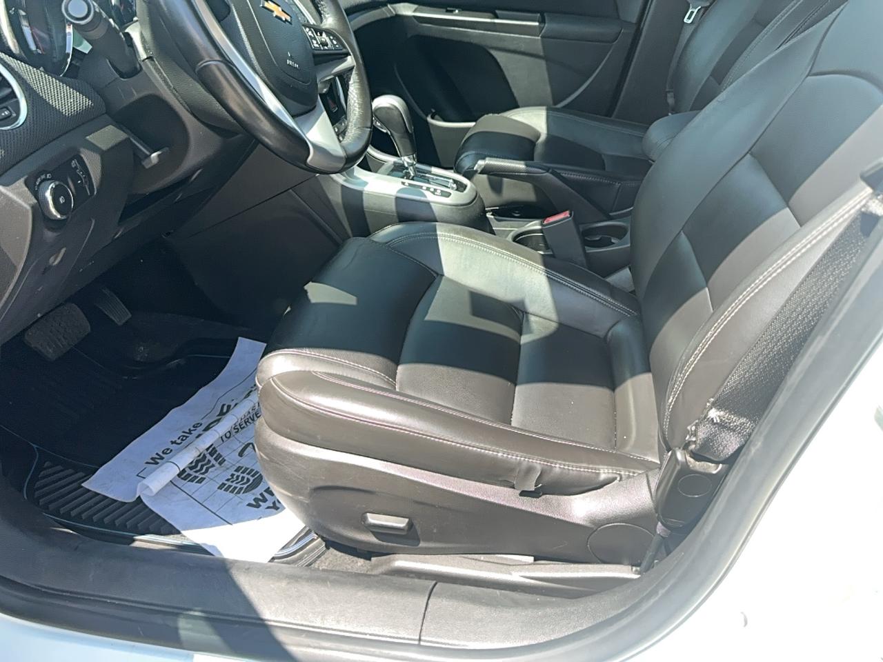 2014 Chevrolet Cruze 2LT Photo