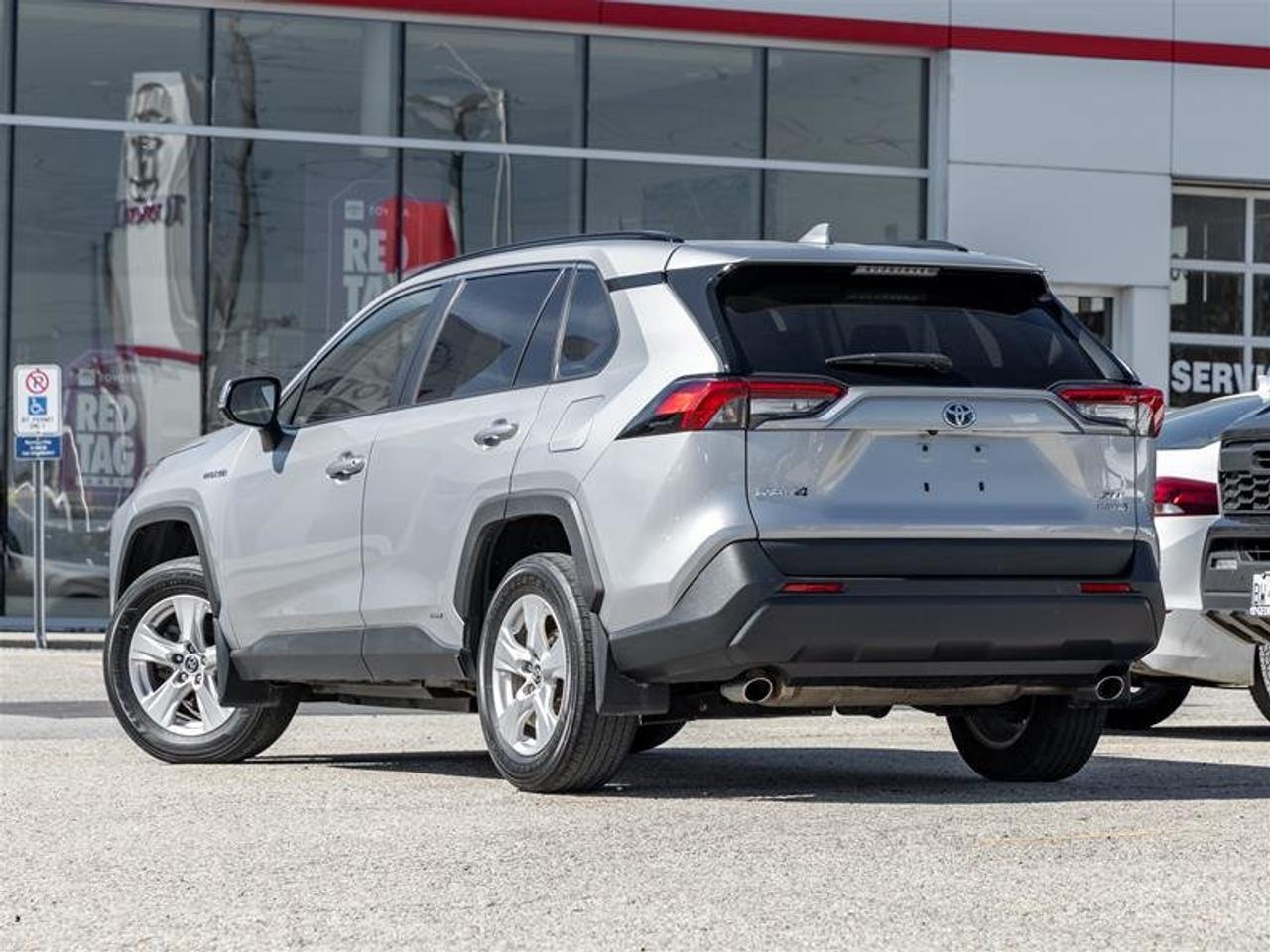 2019 Toyota RAV4 Hybrid XLE Sunroof | Backup Cam | Heated Seats | XLE Photo