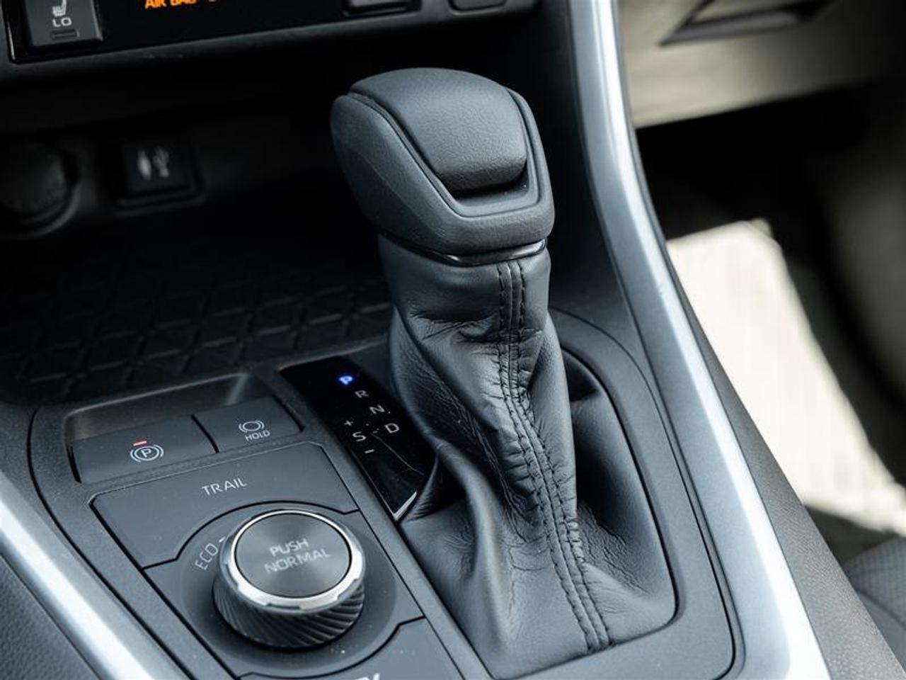 2019 Toyota RAV4 Hybrid XLE Sunroof | Backup Cam | Heated Seats | XLE Photo
