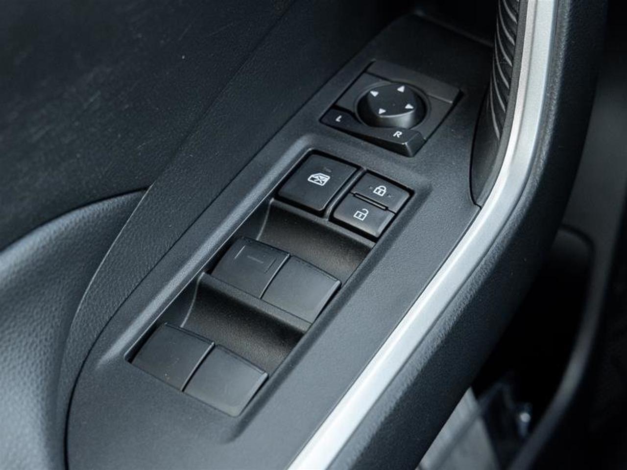 2019 Toyota RAV4 Hybrid XLE Sunroof | Backup Cam | Heated Seats | XLE Photo