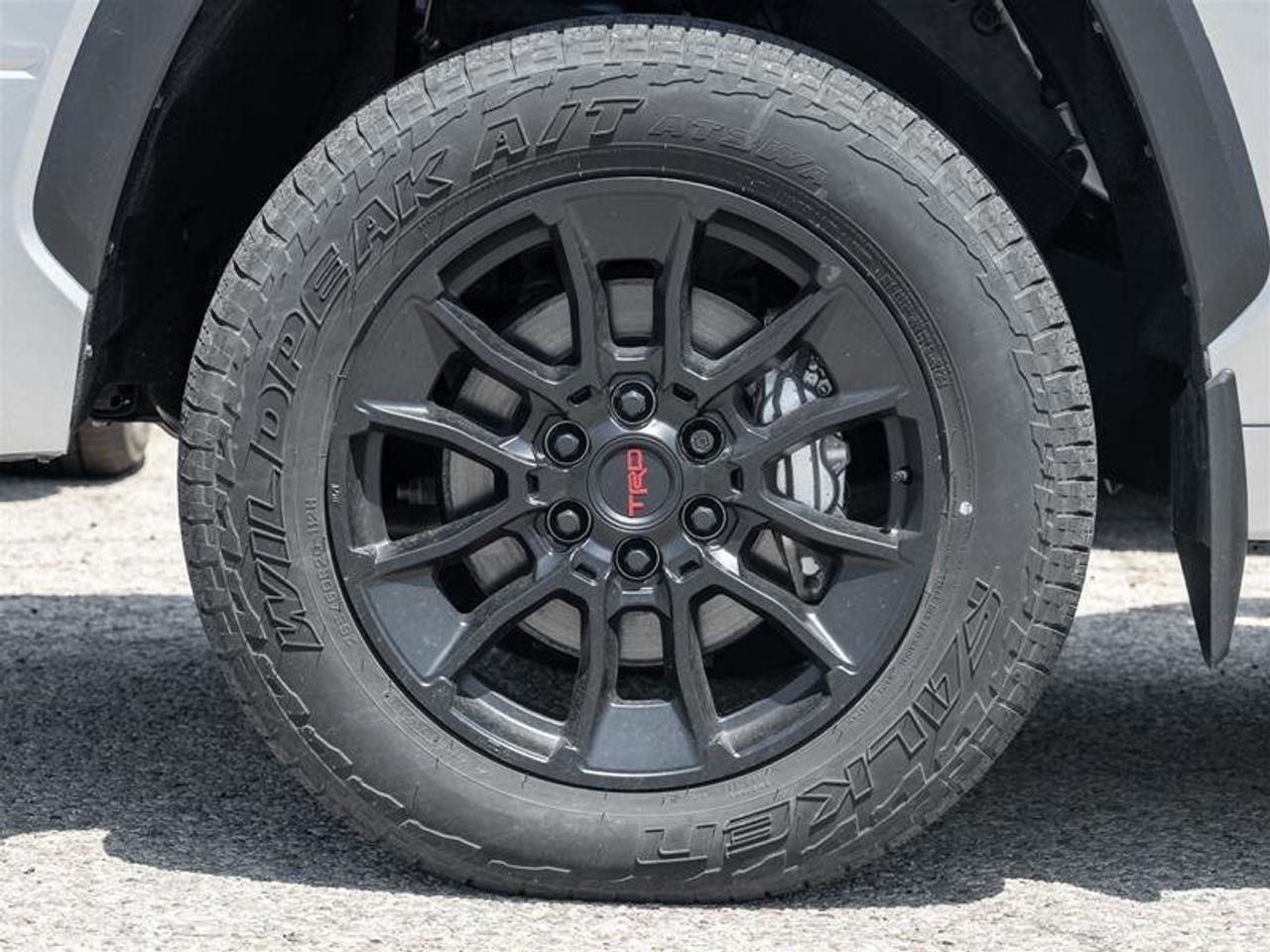 2025 Toyota Tundra Hybrid CrewMax Limited Pano Sunroof | Backup Cam | Navi | Heated Seats | Wireless Charging | Limited Photo