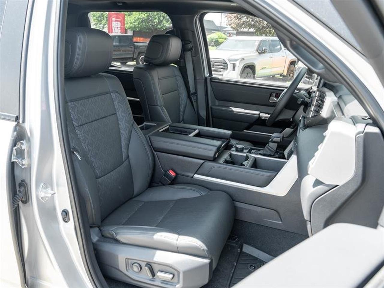 2025 Toyota Tundra Hybrid CrewMax Limited Pano Sunroof | Backup Cam | Navi | Heated Seats | Wireless Charging | Limited Photo