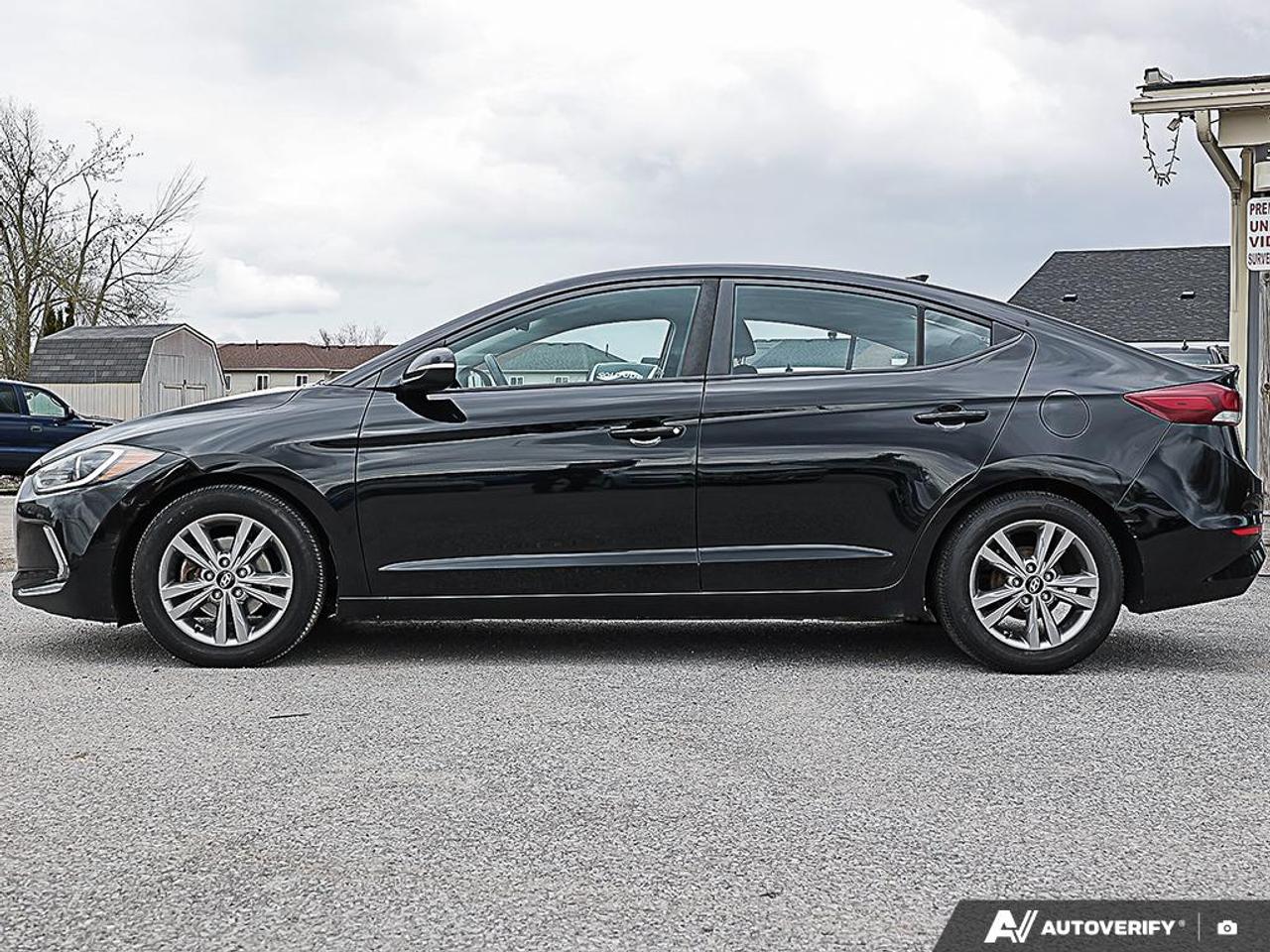 2018 Hyundai Elantra GL, ECO, R/V CAM, BSM, HEATED SEATS & S.WHEEL Photo2