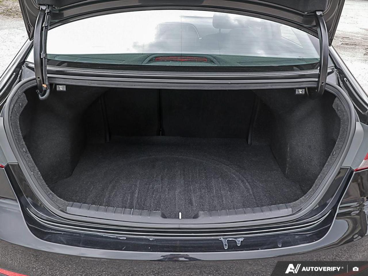 2018 Hyundai Elantra GL, ECO, R/V CAM, BSM, HEATED SEATS & S.WHEEL Photo