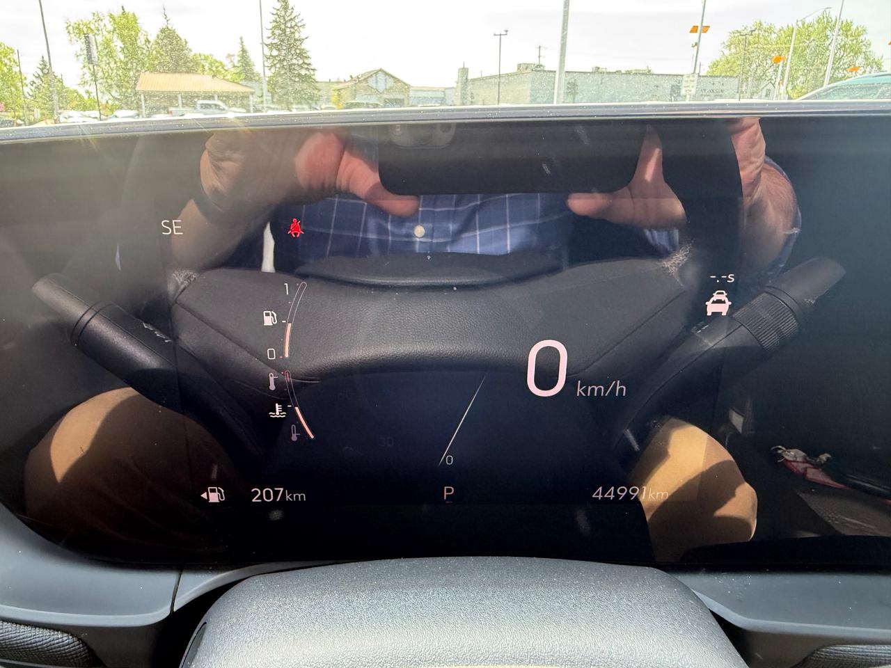 2024 Buick Envista Preferred Heated Steering and Seats! Photo