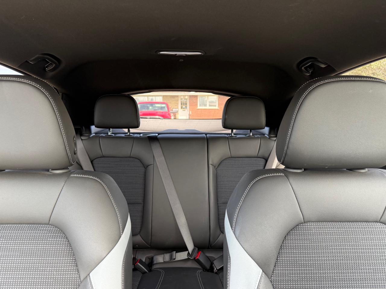 2024 Buick Envista Preferred Heated Steering and Seats! Photo