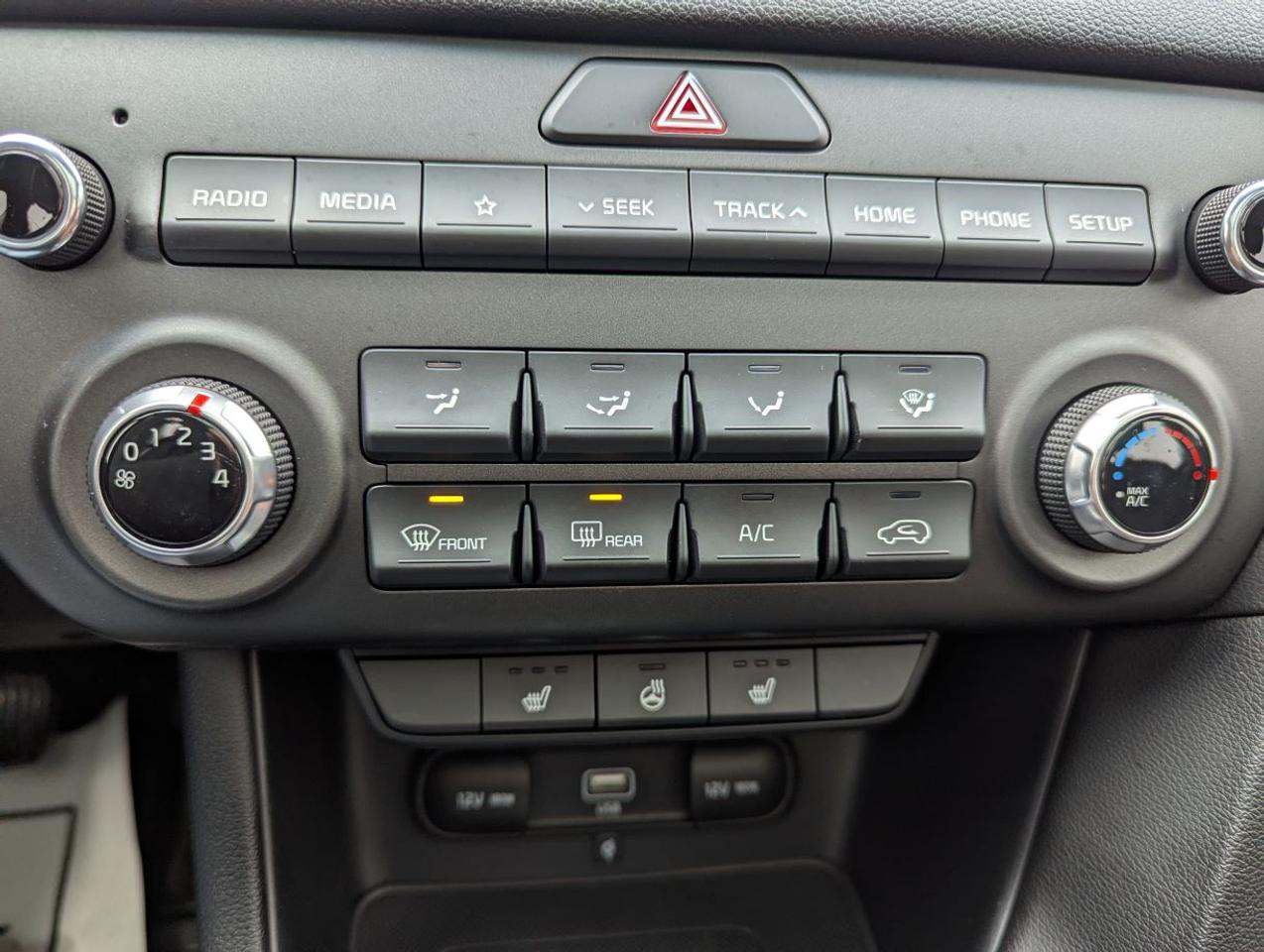 2021 Kia Sportage EX S WITH A PANORAMIC SUNROOF!! Photo