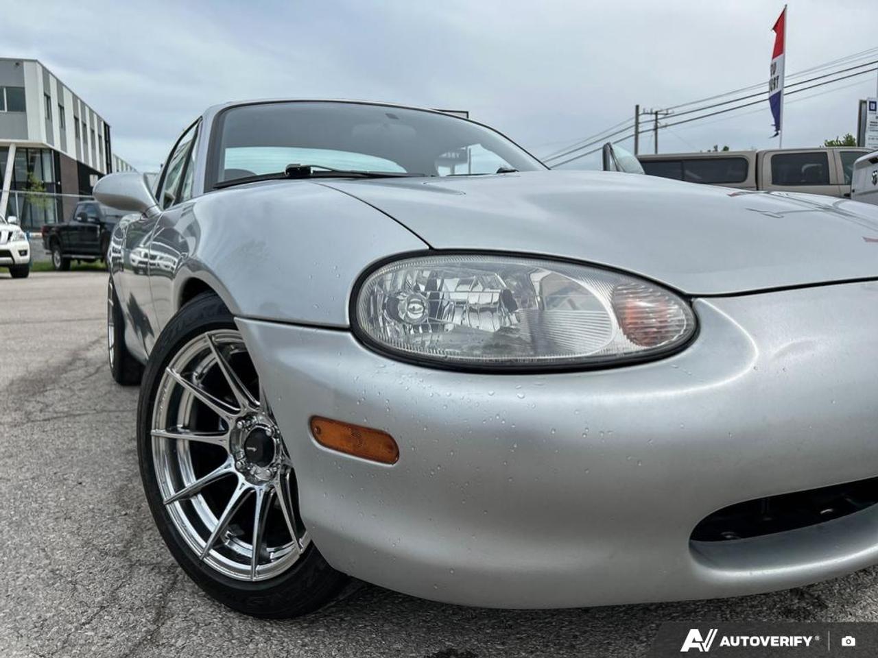 2000 Mazda Miata MX-5 GREAT CONDITION | LOW COST CONVERTIBLE SPORTS CAR Photo
