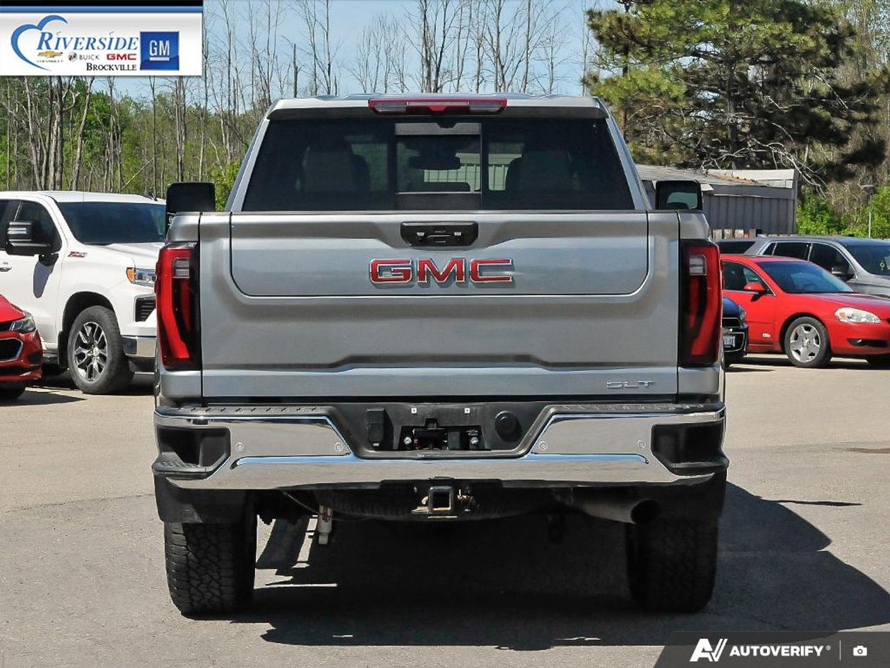 2024 GMC Sierra 2500 HD SLT Photo