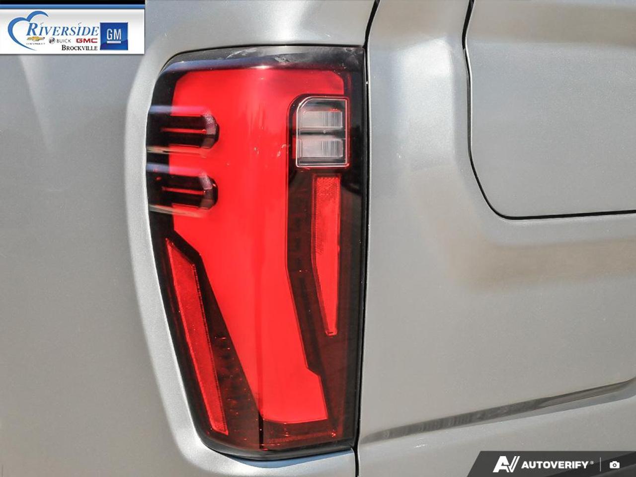 2024 GMC Sierra 2500 HD SLT Photo