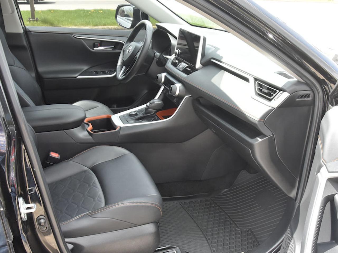 2023 Toyota RAV4 TRAIL AWD Photo