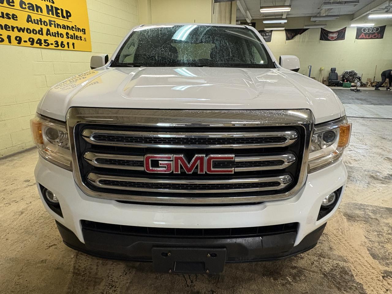 2019 GMC Canyon 4WD SLE Photo2