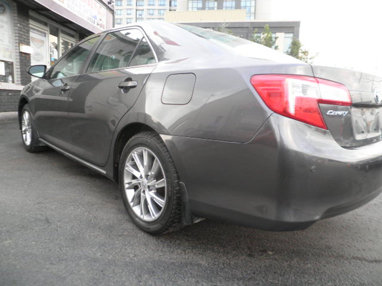 2013 Toyota Camry LE Photo