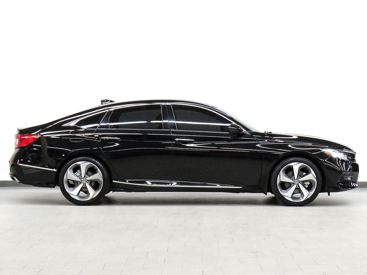2021 Honda Accord TOURING | Nav | Leather | Sunroof | BSM | CarPlay Photo
