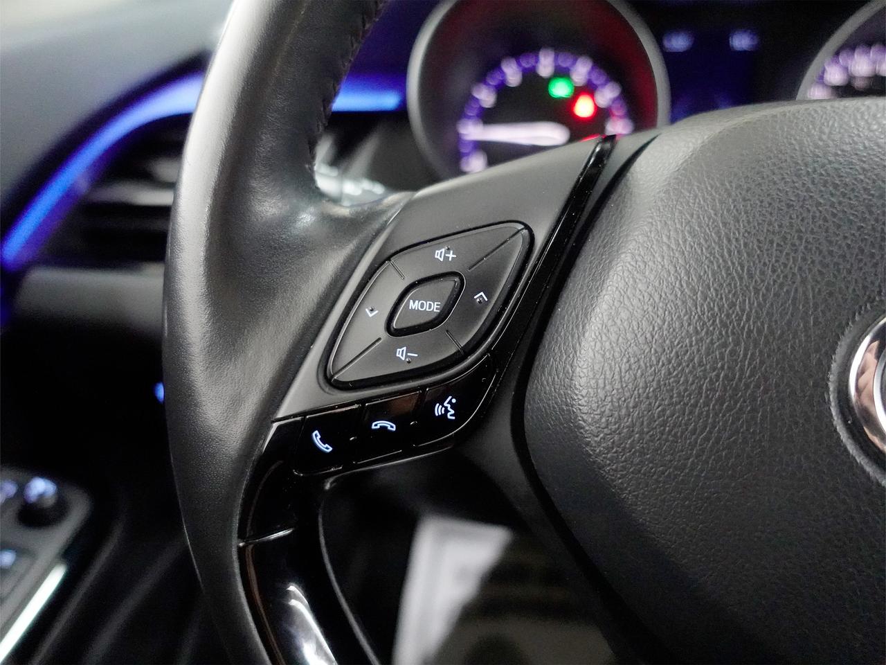 2021 Toyota C-HR XLE PREMIUM | BSM | ACC | Heated Seats | CarPlay