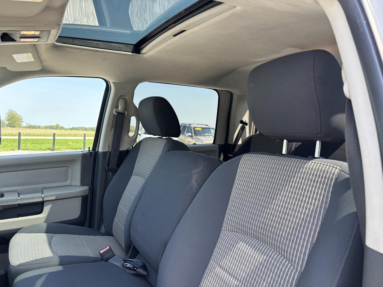 2010 Dodge Ram 2500 SLT Photo